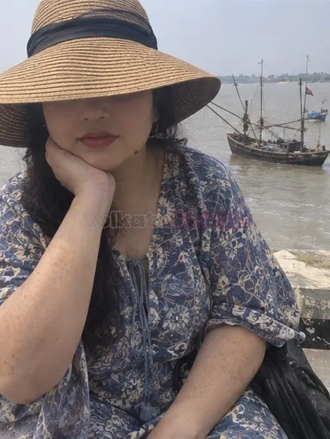 Sanju, escort in Salt Lake, Kolkata - photo 1 of 4