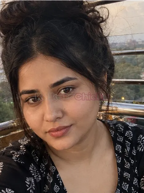 Myuri, escort in Tollygunge, Kolkata - photo 1 of 4