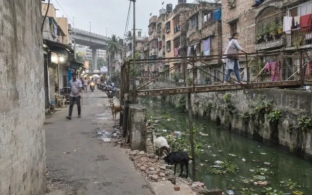 Kestopur, Kolkata - call girls near you in Kestopur