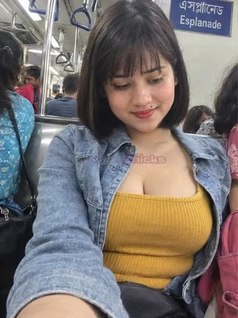 Bebo, escort in Dum Dum, Kolkata - photo 1 of 5
