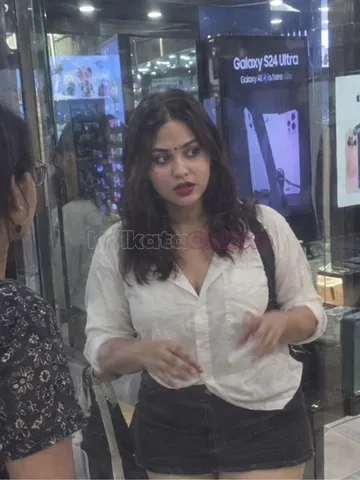 Salini, call girl in Kolkata